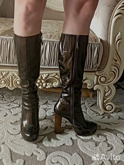 Сапоги натуральный лак