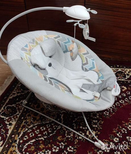 Шезлонг fisher price