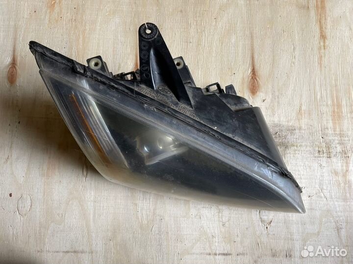 Форд фокус 2 фара правая