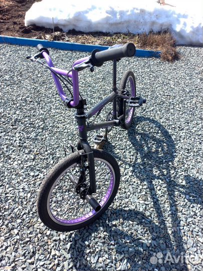 Детский трюковой велосипед BMX Roliz