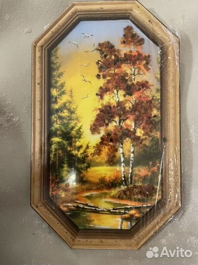 Картина из янтаря новая