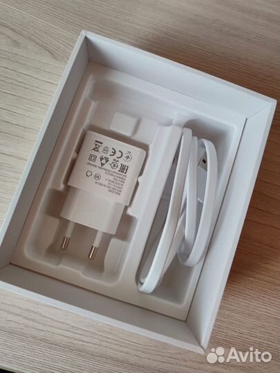 Зарядное устройство