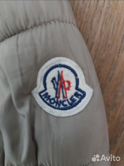 Винтажный пуховик moncler