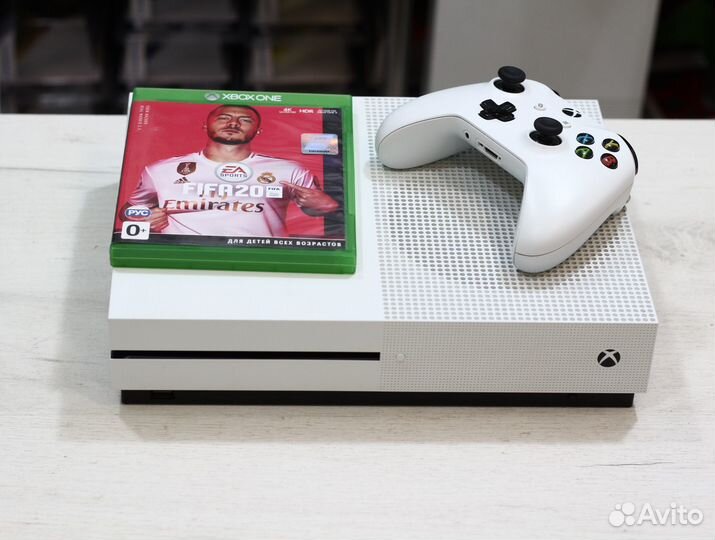 X-Box One S 500gb + Fifa 20, Trade-In