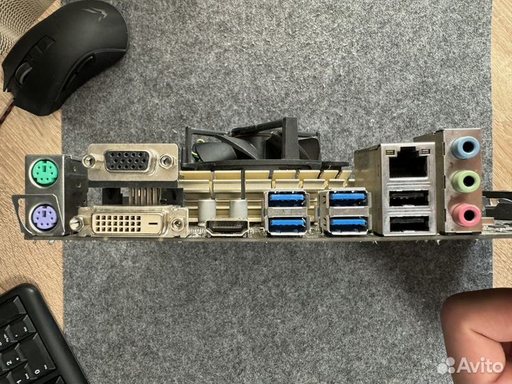 Asus H97 plus / M2 + i3 4370 + 20gb ddr3