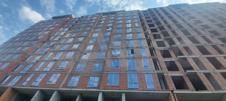 2-к. квартира, 71 м², 8/8 эт.