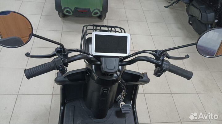 Трицикл электрический Rutrike Топик