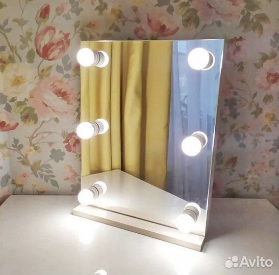 Безрамное гримерное зеркало