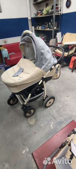 Коляска классная удобная