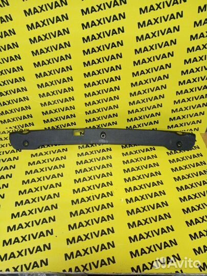 Накладка крышки багажника Mercedes E-Class W212