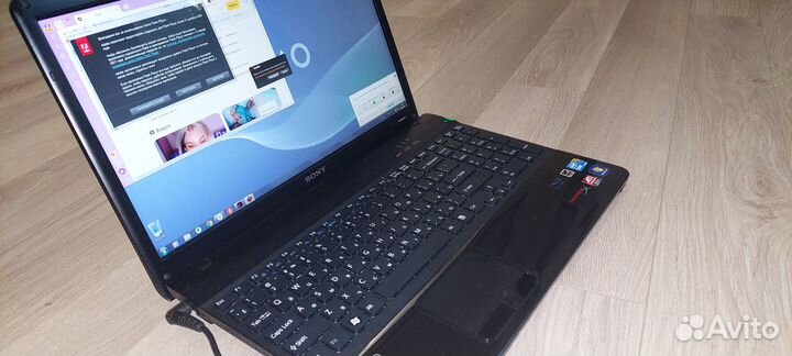 Sony Vaio VPC-EB4Z1R