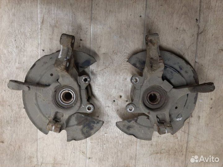 Кулак поворотный передний левый Renault Logan 1.6