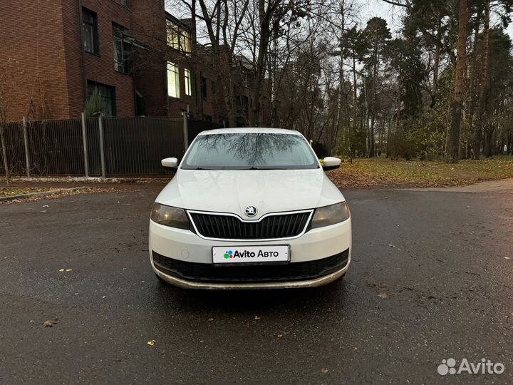 Skoda Rapid 1.6 МТ, 2018, 340 000 км