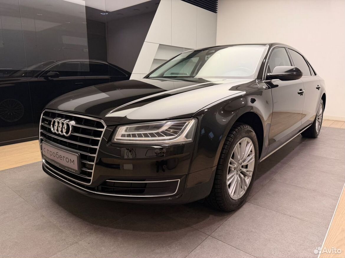 Audi A8 3.0 AT, 2015, 271 133 км