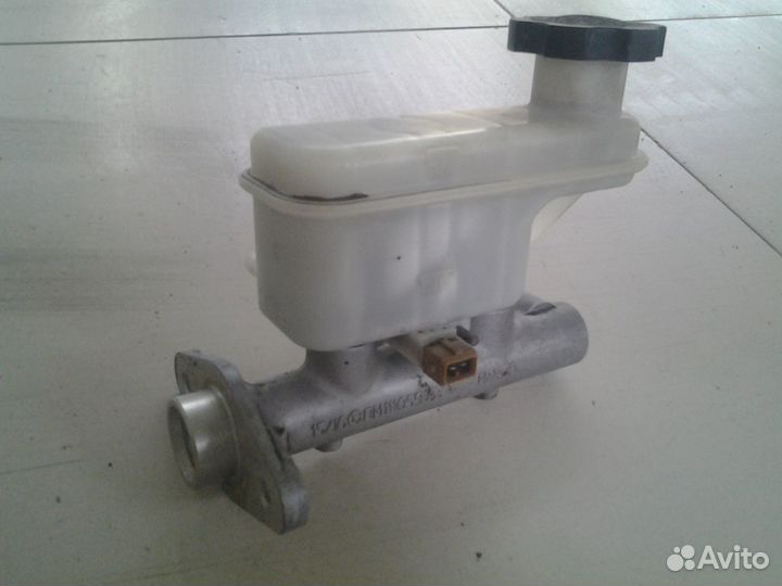 Хундай Матрикс.2001-2010г.1,6л.МКПП.Главный тормоз