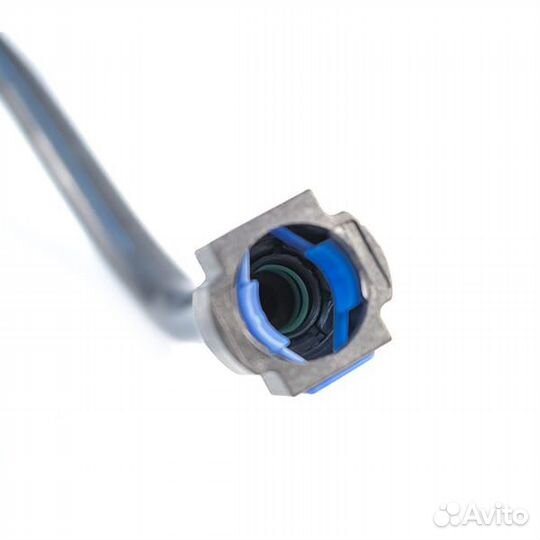 Шланг охлаждения АКПП нижний Ford Focus 2, 1323817