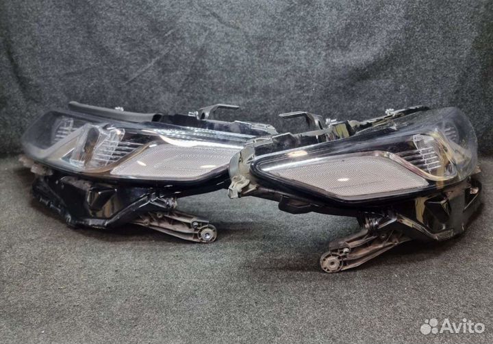 Фары на toyota camry