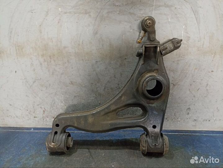 Рычаг нижний передний левый Chrysler Crossfire