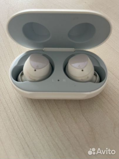 Samsung galaxy buds наушники