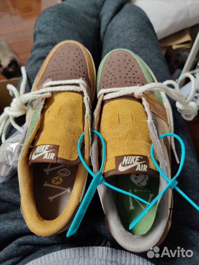 Jordan 1 low zion williamson(Оригинал)