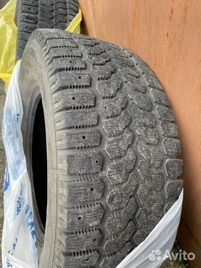 Yokohama Ice Guard F700Z 285/65 R17 116Q