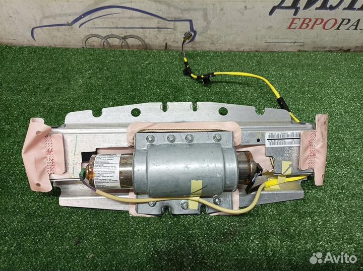Подушка безопасности пассажирская (в торпедо) BMW