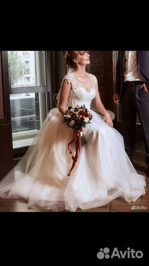 Свадебное платье 44 46