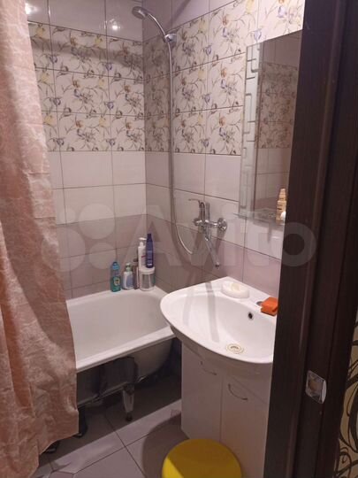 2-к. квартира, 53 м², 1/5 эт.