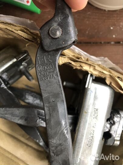 Ограничители дверей ford kuga 2 рестайлинг