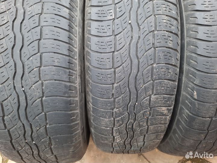 Bridgestone Dueler H/T 225/70 R16 102S