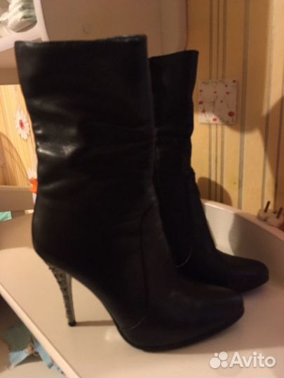 Кожаные сапожки