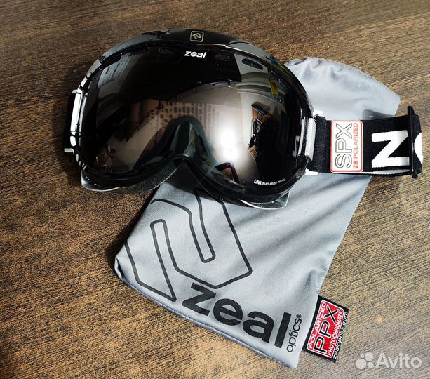 Горнолыжные очки zeal