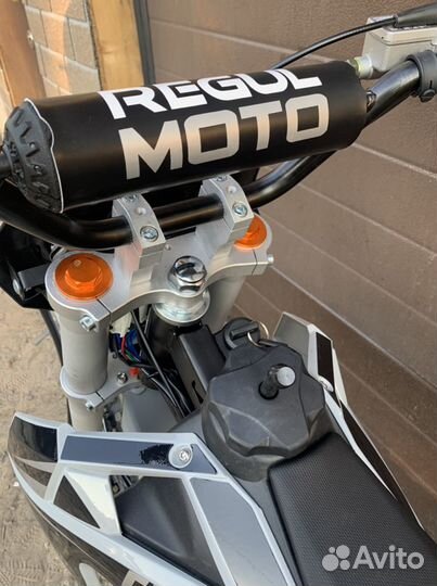 Питбайк Regulmoto five EM 17/14 с эл.стартером