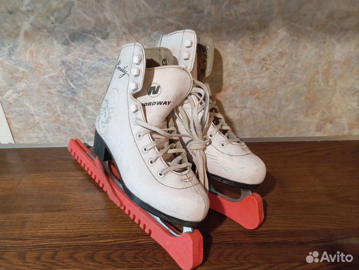 Коньки фигурные