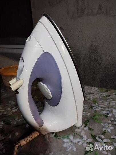 Продам утюги