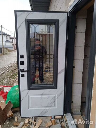 Дверь входная Виладж