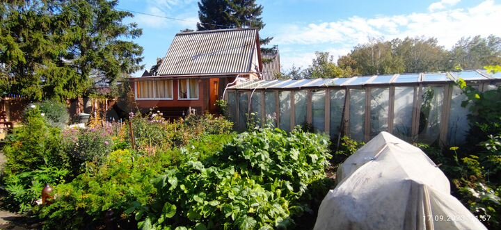 Дача 38,6 м² на участке 10 сот.