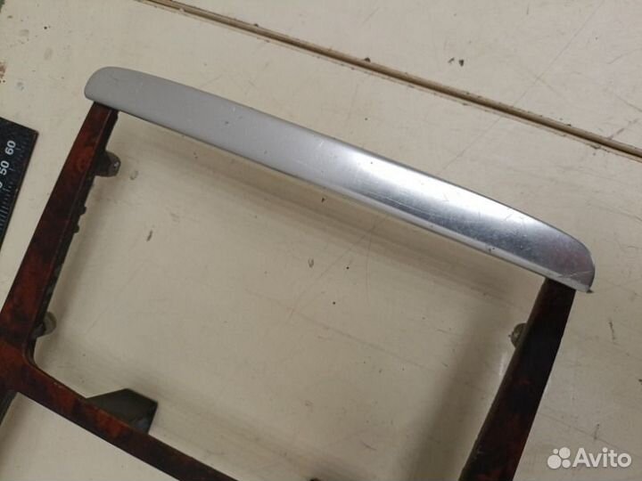 Накладка центральной консоли Audi A8 BFM. 4200CC