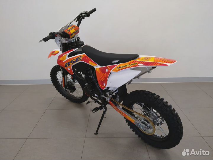 Мотоцикл кроссовый BSE Z1