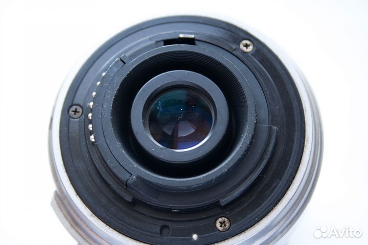 Nikon DX AF-S 18-55 mm f/3.5-5.6GII