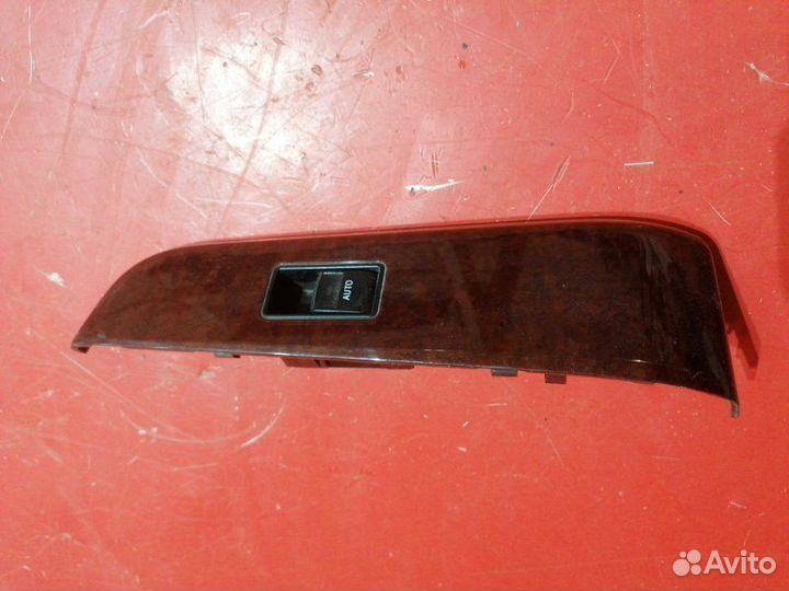 Накладка декоративная задняя правая Toyota Camry