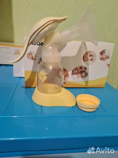 Молокоотсос medela ручной