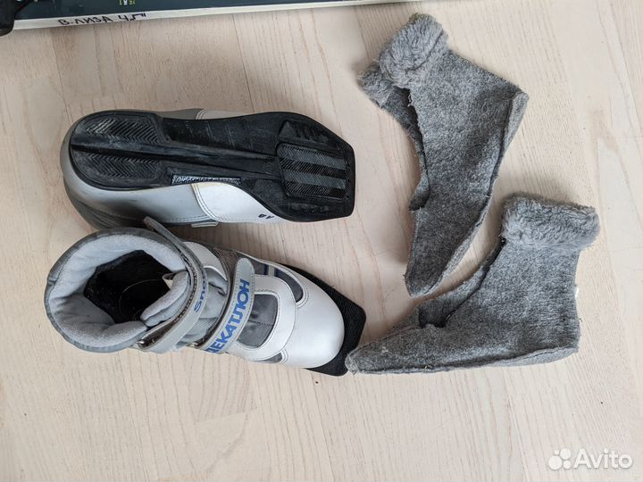 Комплект лыжи, ботинки