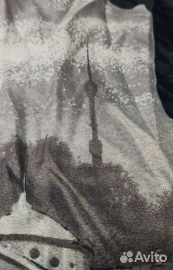 Дизайнерский 62см шейный платок из Канады