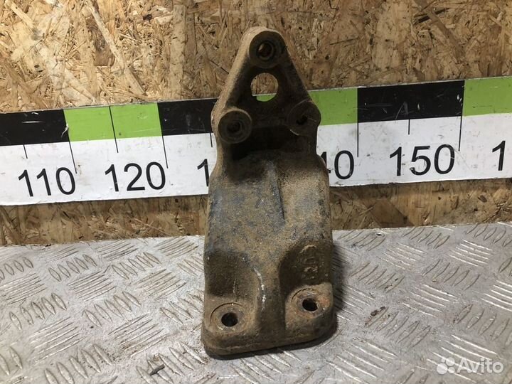 Кронштейн двигателя Chery Bonus 2011-2014