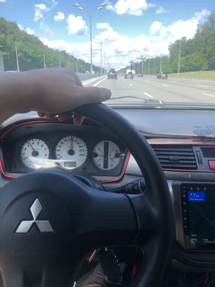 Mitsubishi Lancer: фото владельца