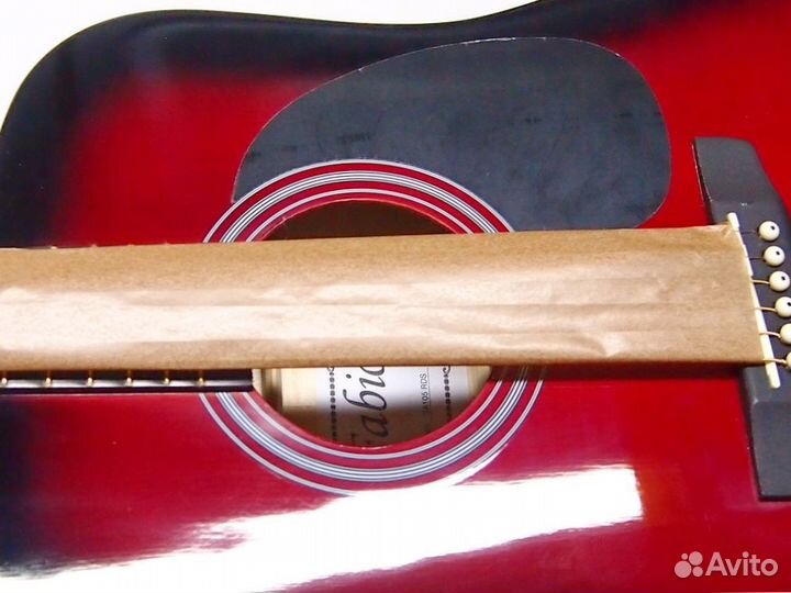 Гитара акустическая