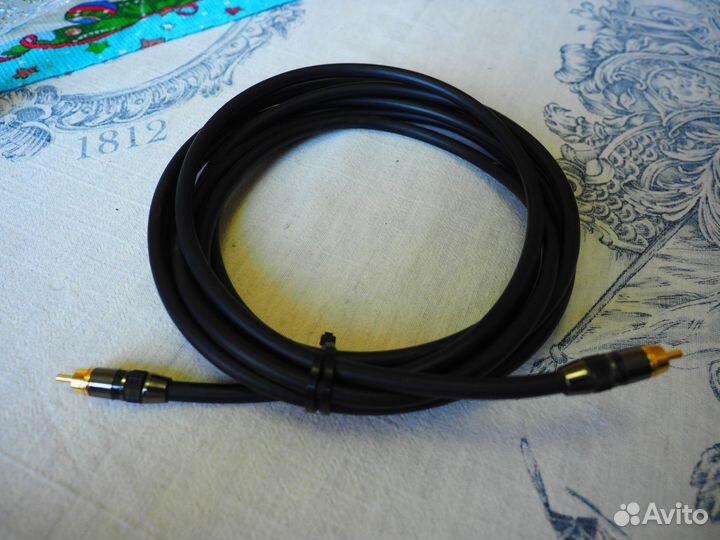 Кабель RCA - RCA цифровой 5 метров