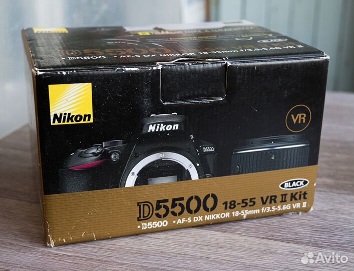 Зеркальная фотокамера Nikon d5500 с объективом AF