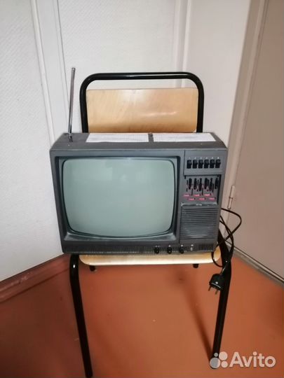 Старый телевизор
